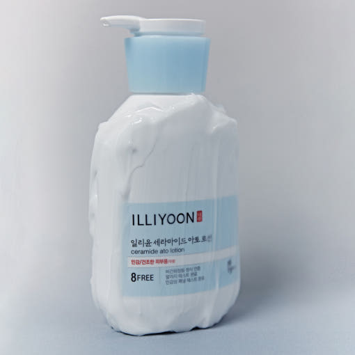 ILLIYOON Ceramide... vs AROMATICA Mellowness...: Which Is Better?