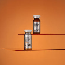 VT Reedle Shot Vita-Light Toning Essence VC 2000 2g+8ml packaging and details