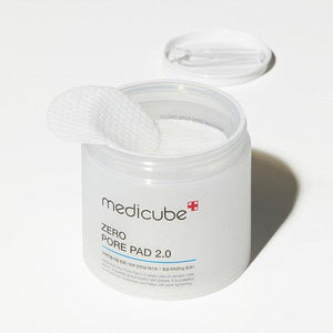 medicube Zero Pore Pad 2.0 close-up view