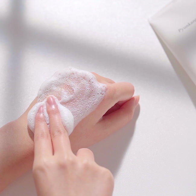 Pyunkang Yul [Pyunkang Yul] Cleansing Foam product texture
