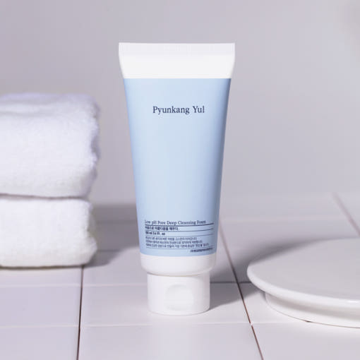 Pyunkang Yul [Pyunkang Yul] Low pH Pore Deep Cleansing Foam product texture