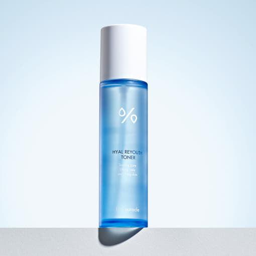 Dr.Ceuracle Hyal Reyouth Toner packaging and details