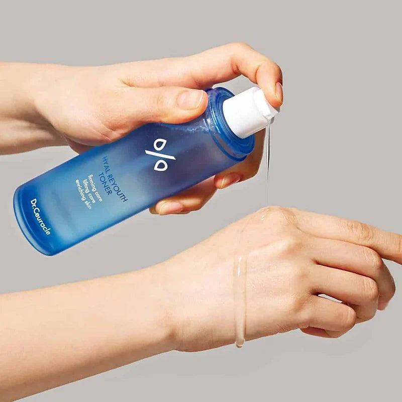 Dr.Ceuracle Hyal Reyouth Toner close-up view