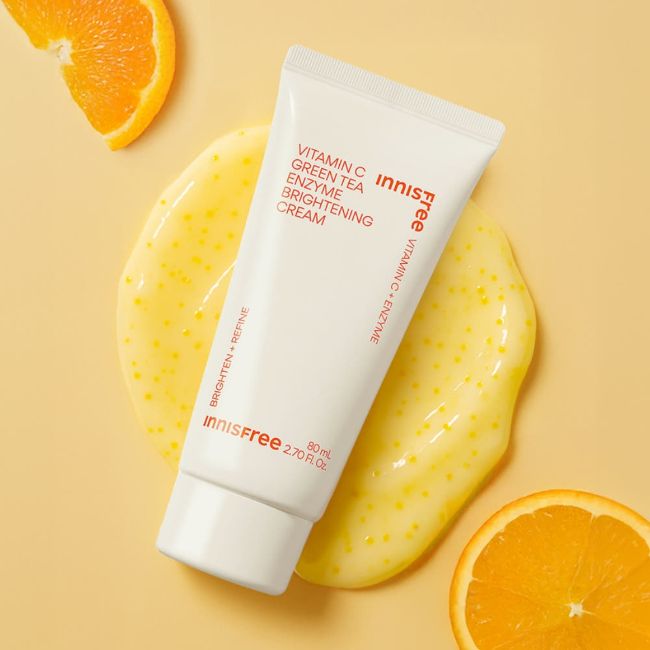 innisfree Vitamin C Green Tea Enzyme Brightening Cream product texture