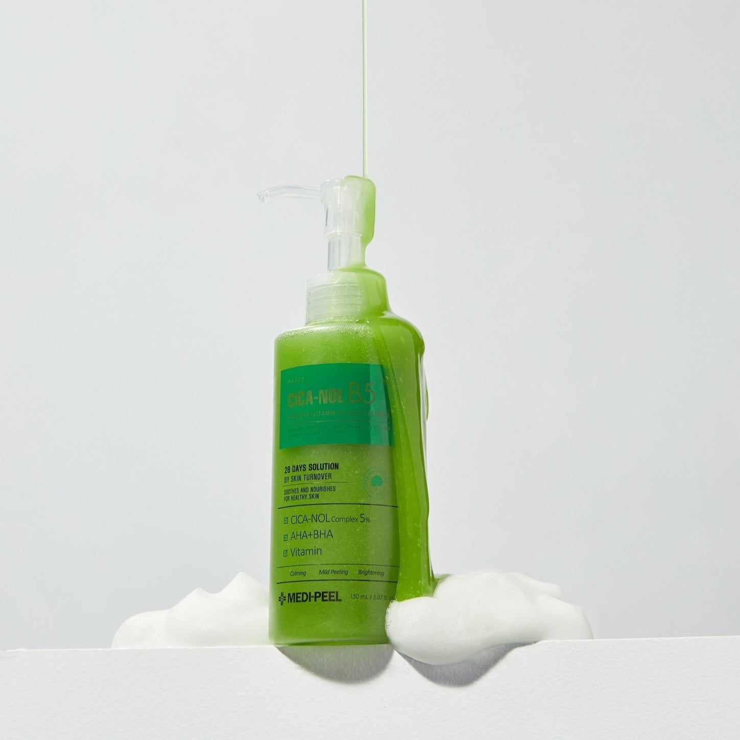 MEDIPEEL PHYTO CICA-NOL B5 AHA BHA Vitamin Calming O2 Deep Cleanser 150ml